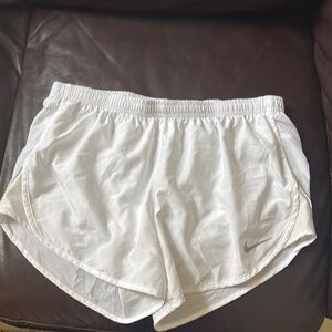Nike Women's White Tempo Dri-FIT Running Athletic Shorts Size Medium
